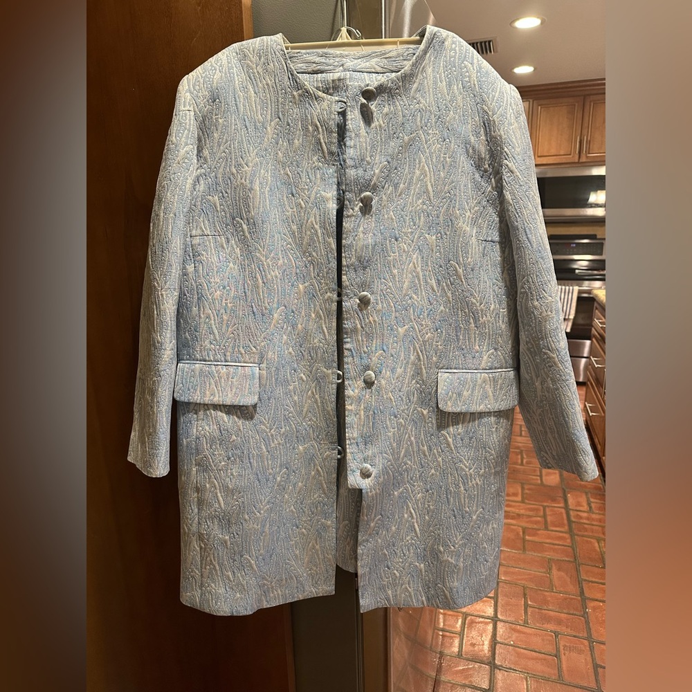 Terramina Textured Blue and Cream Midi Coat & Skirt Sz 20